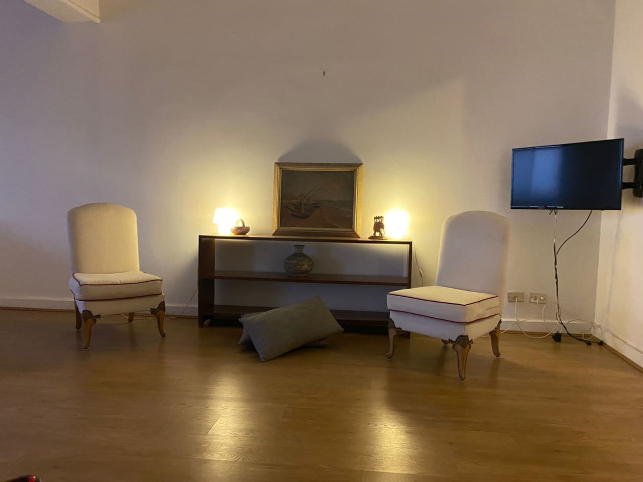 Elegant Apartment with Peaceful Views in Zamalek