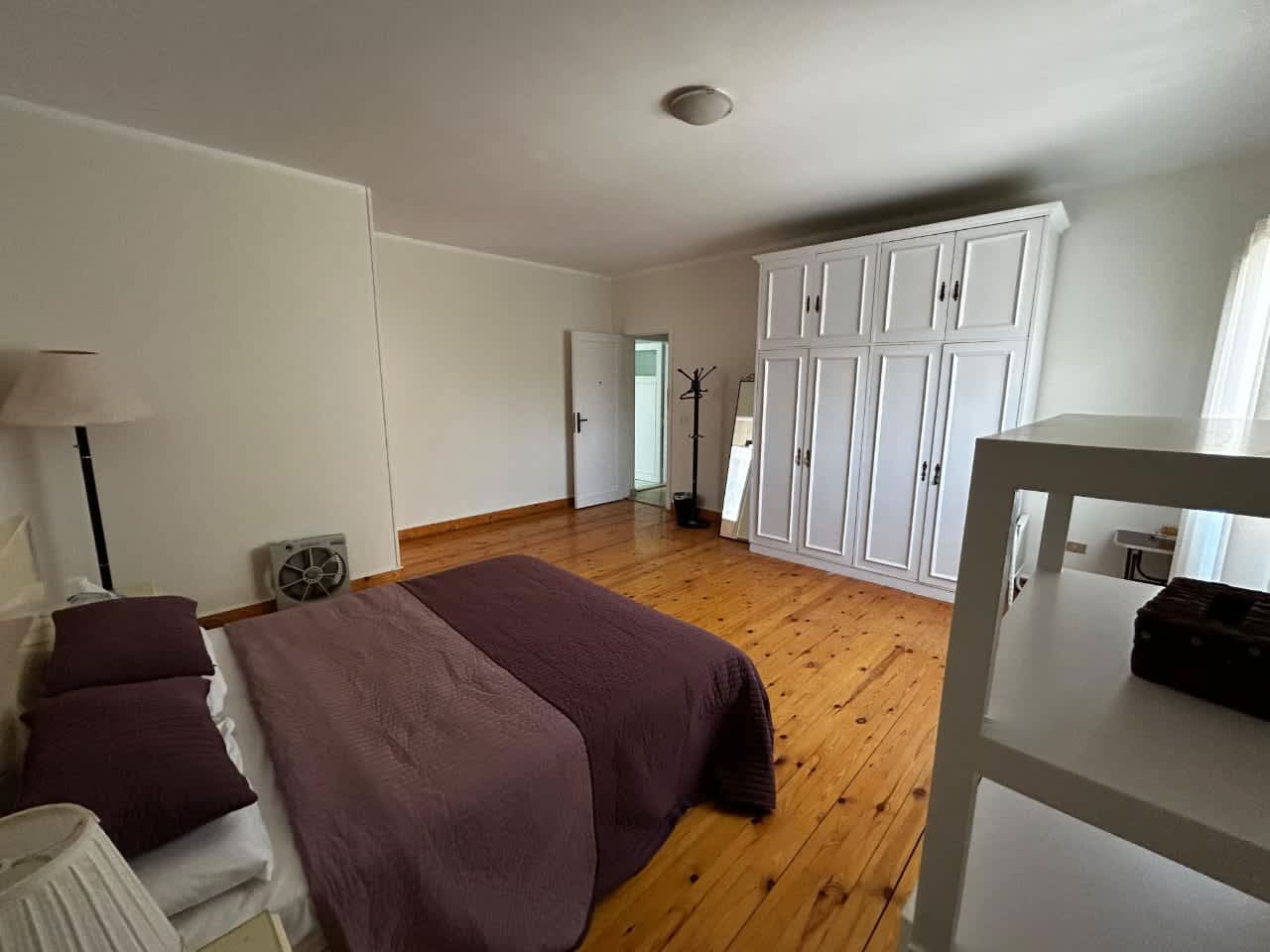 Sunlit 3-Bedroom Apartment with Private Balcony