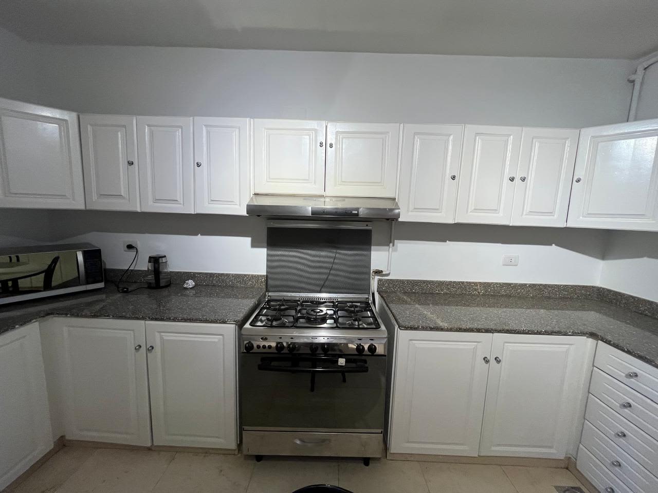 Luxury Furnished Apartment With Shared Pool In Sarayat El Maadi.