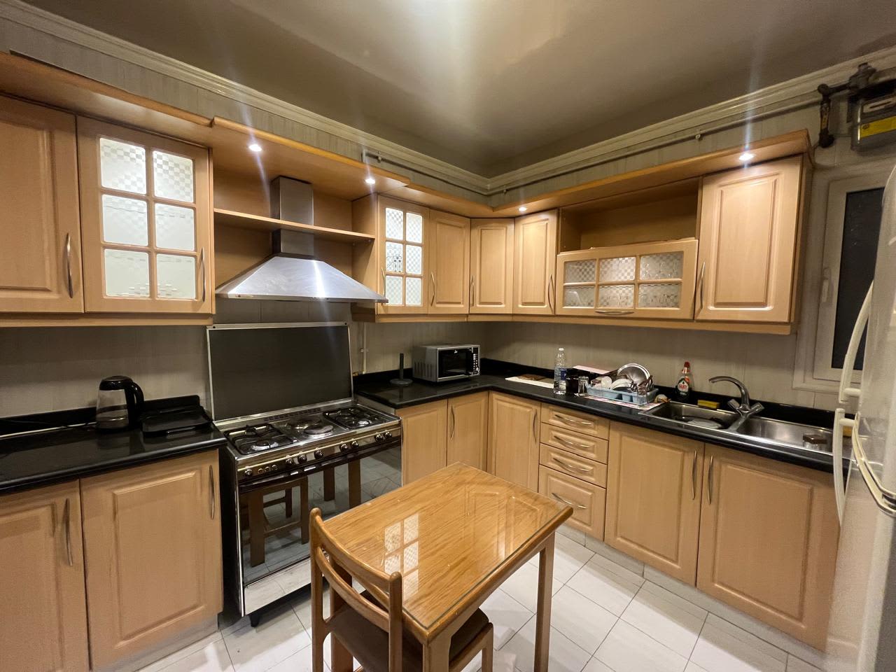 Apartment In Prime Location In Maadi Sarayat With Office Room