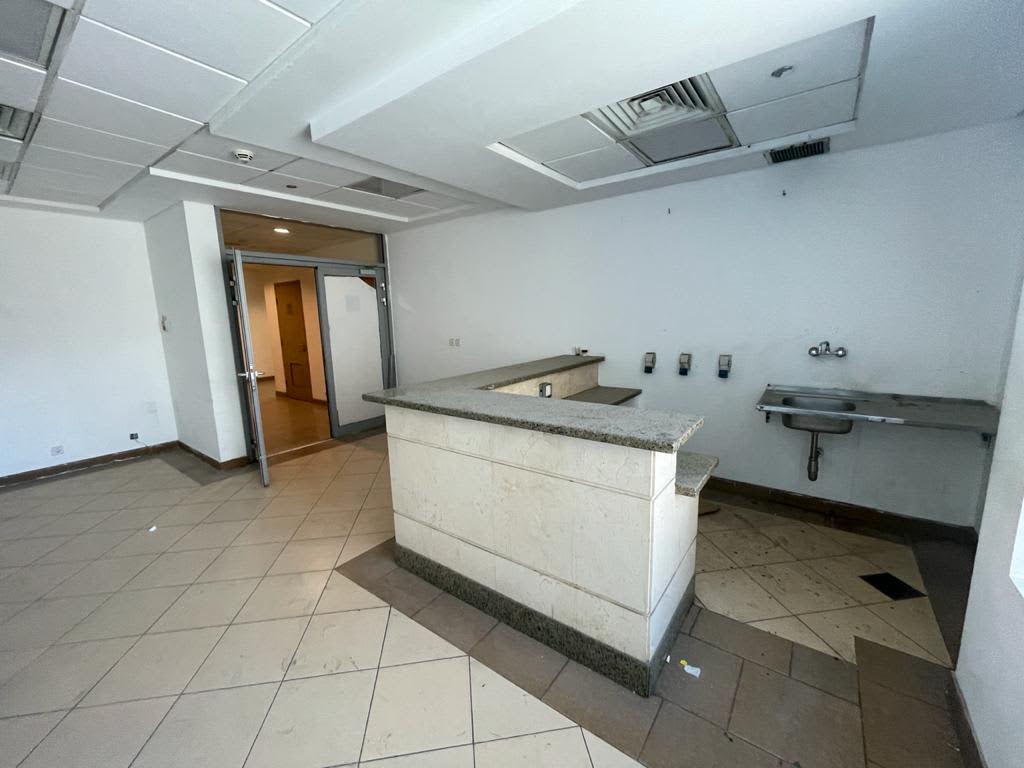 Office Space For Rent In Maadi With 850m².