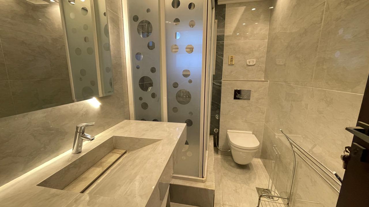 Prime 3BR Apartment in Sarayat El Maadi