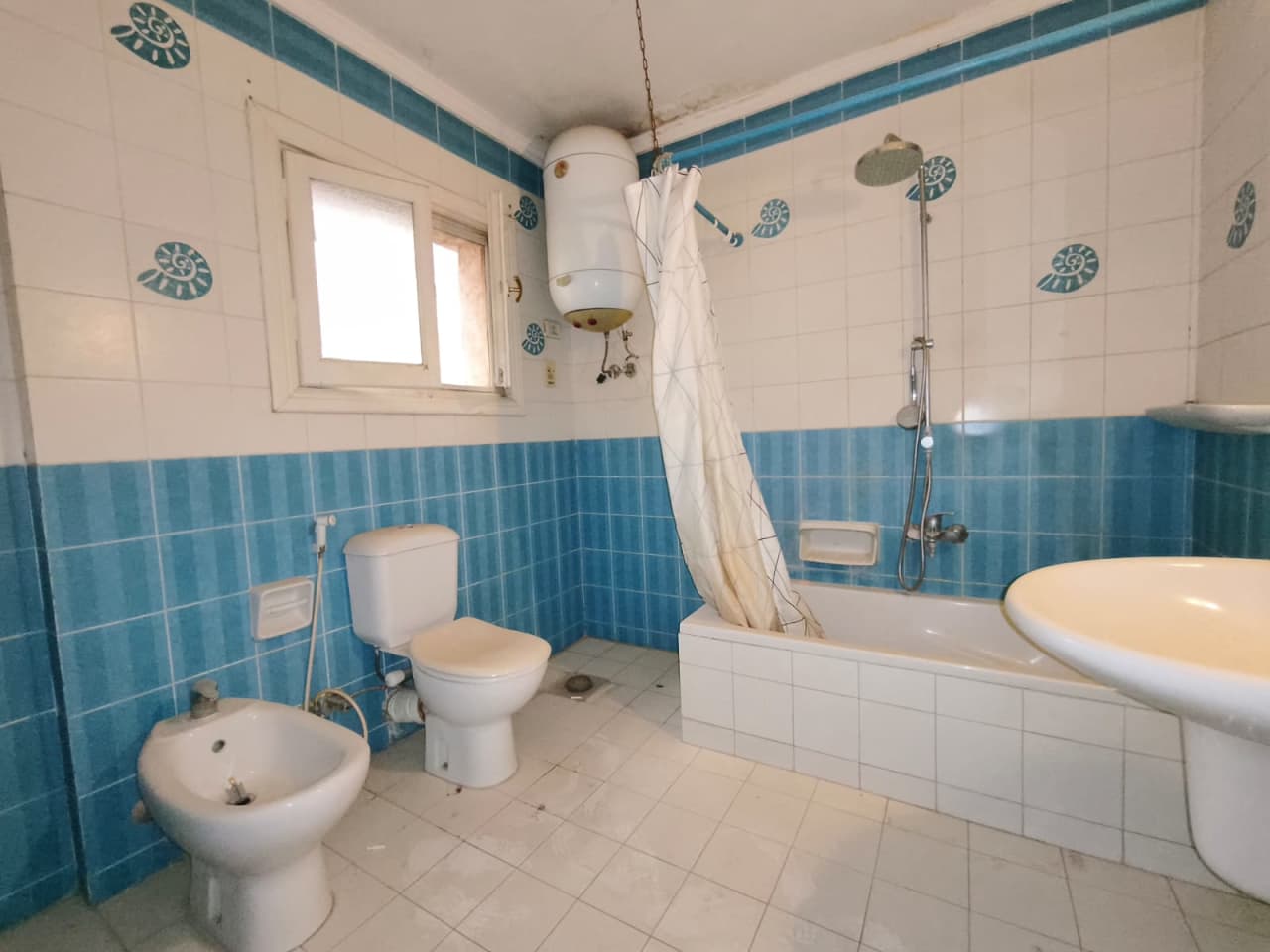 Semi-Furnished 3BR Apartment in the Heart of Maadi