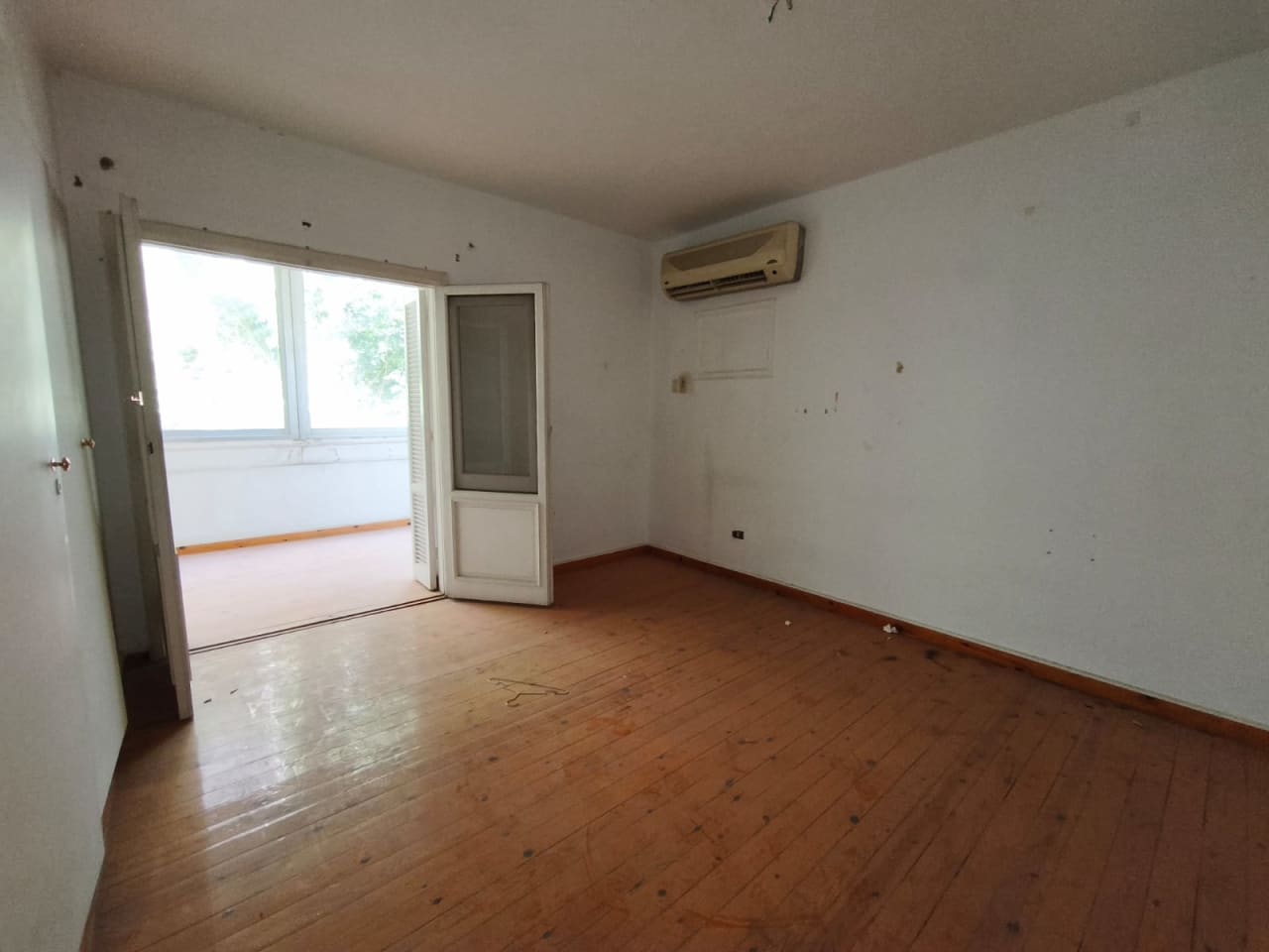 Semi-Furnished 3BR Apartment in the Heart of Maadi