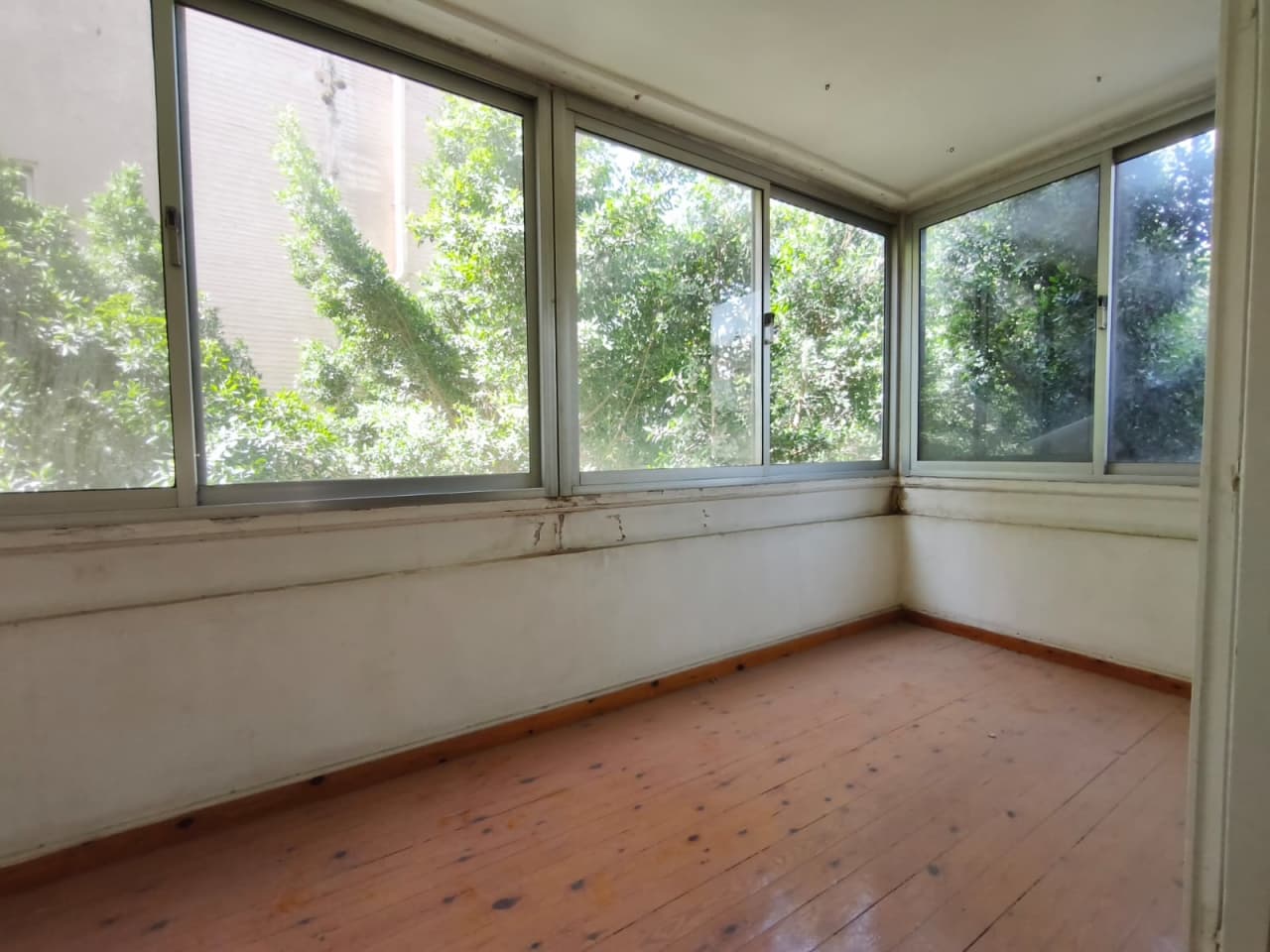 Semi-Furnished 3BR Apartment in the Heart of Maadi