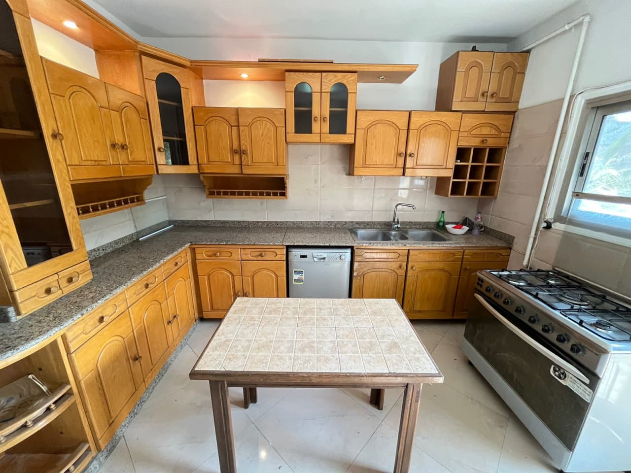 Elegant Apartment For Rent In The Heart Of Maadi Degla.