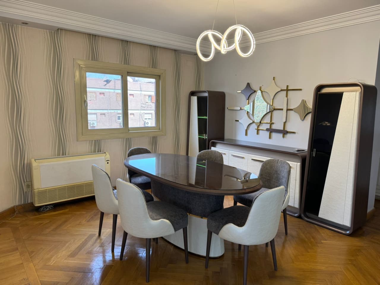 Chic & Modern Apartment For Rent In Maadi Degla.