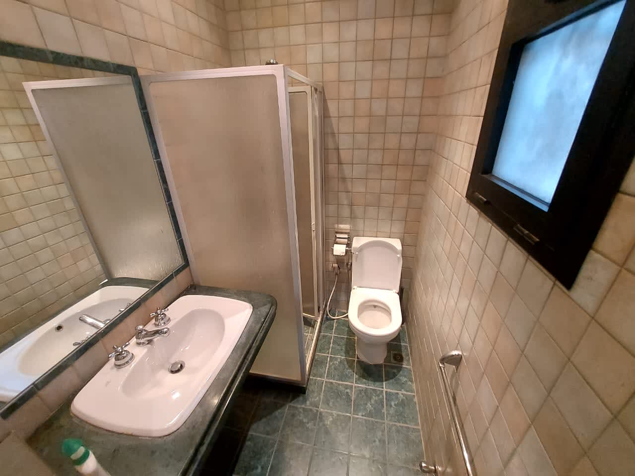 Modern Furnished Apartment in a Prime Zamalek Location