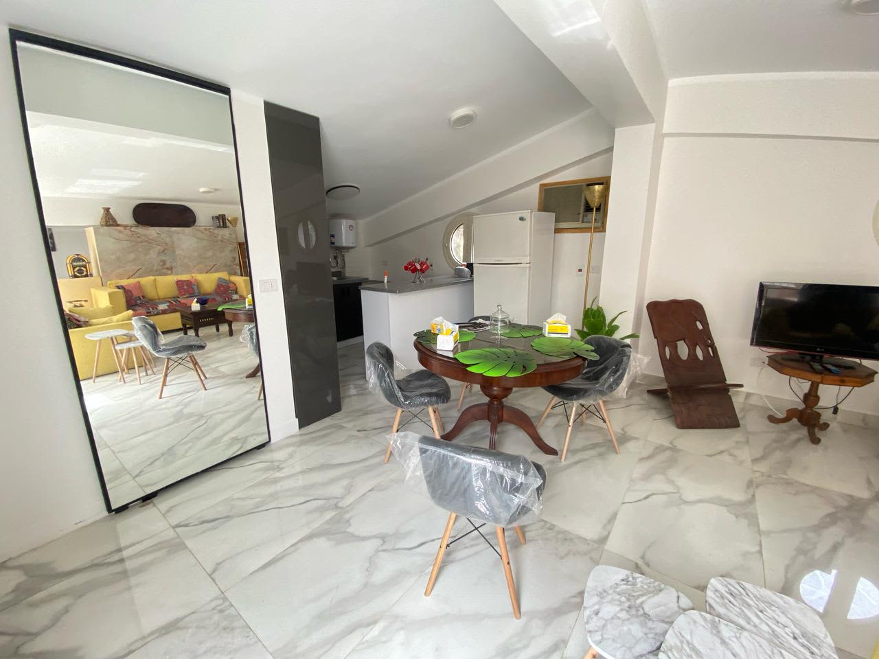 Furnished Studio Roof For Rent In Maadi Sarayat| 90m².