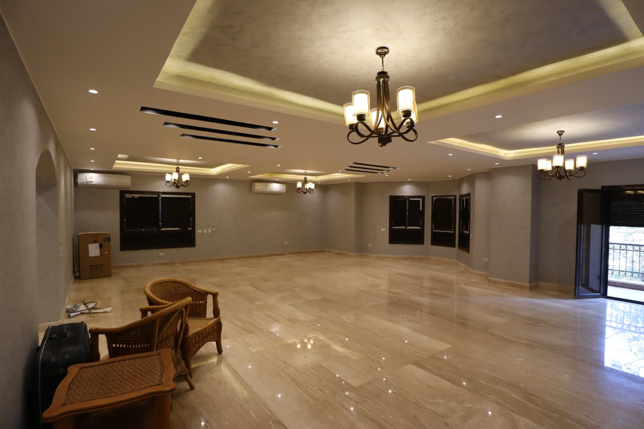 4 bedroom Apartment for rent in Sarayat