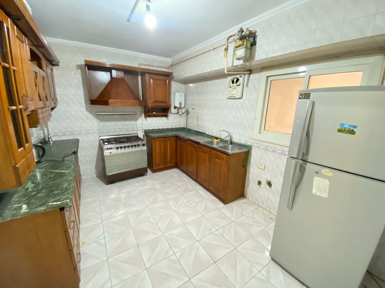 Furnished 3BR Apartment near Daily amenities