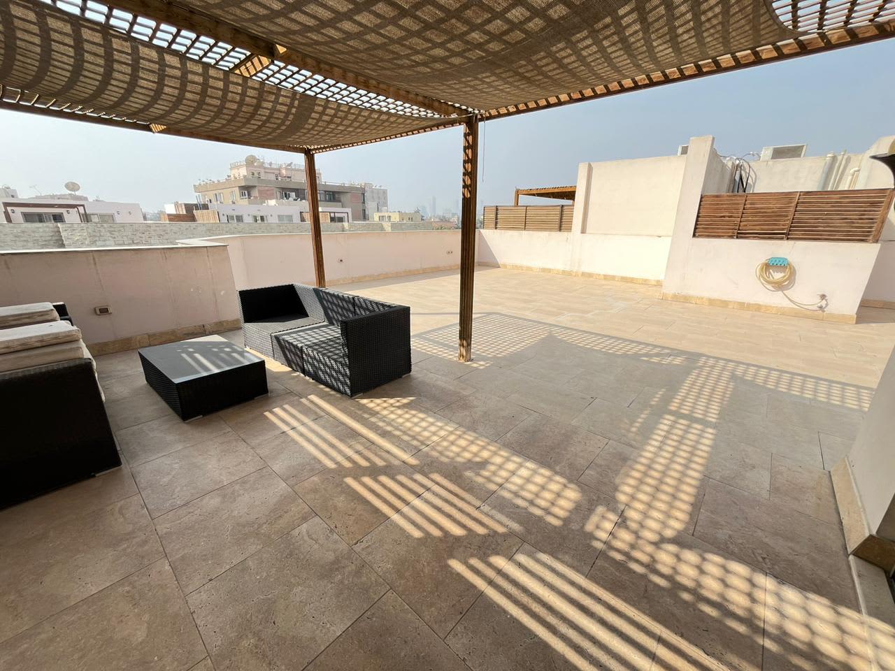 3 bedroom Penthouse for rent in Sarayat