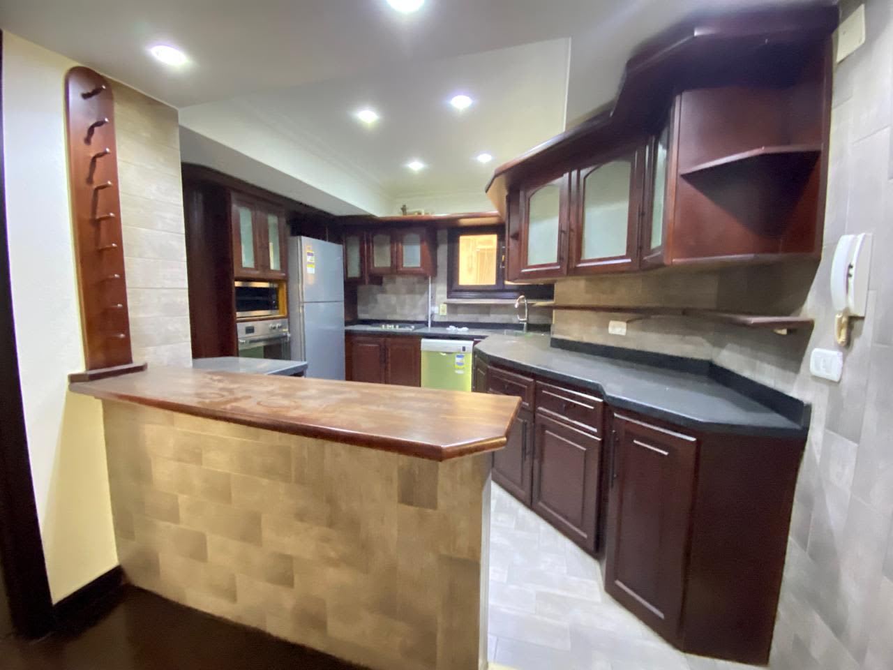 Furnished 3-BR Apartment for Rent in Prime Location 
