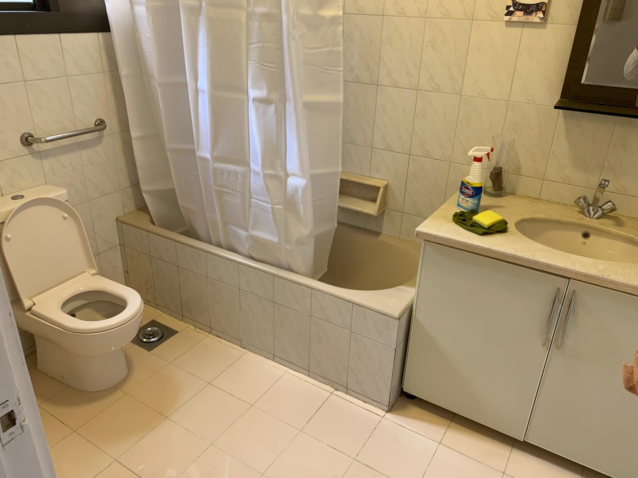 Renovating Penthouse With a Huge Terrace in Maadi Sarayat 