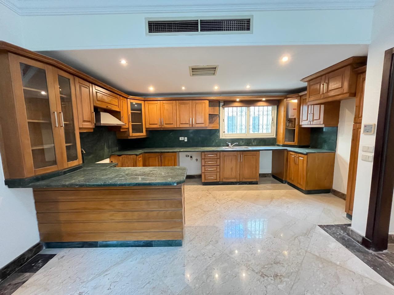 Exclusive 400 M2 Penthouse with Terrace in Prime Maadi