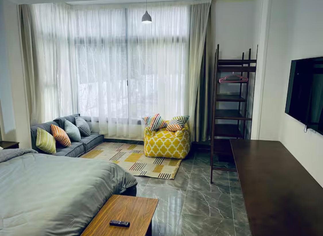 Spacious 100 sqm Studio Apartment in Maadi