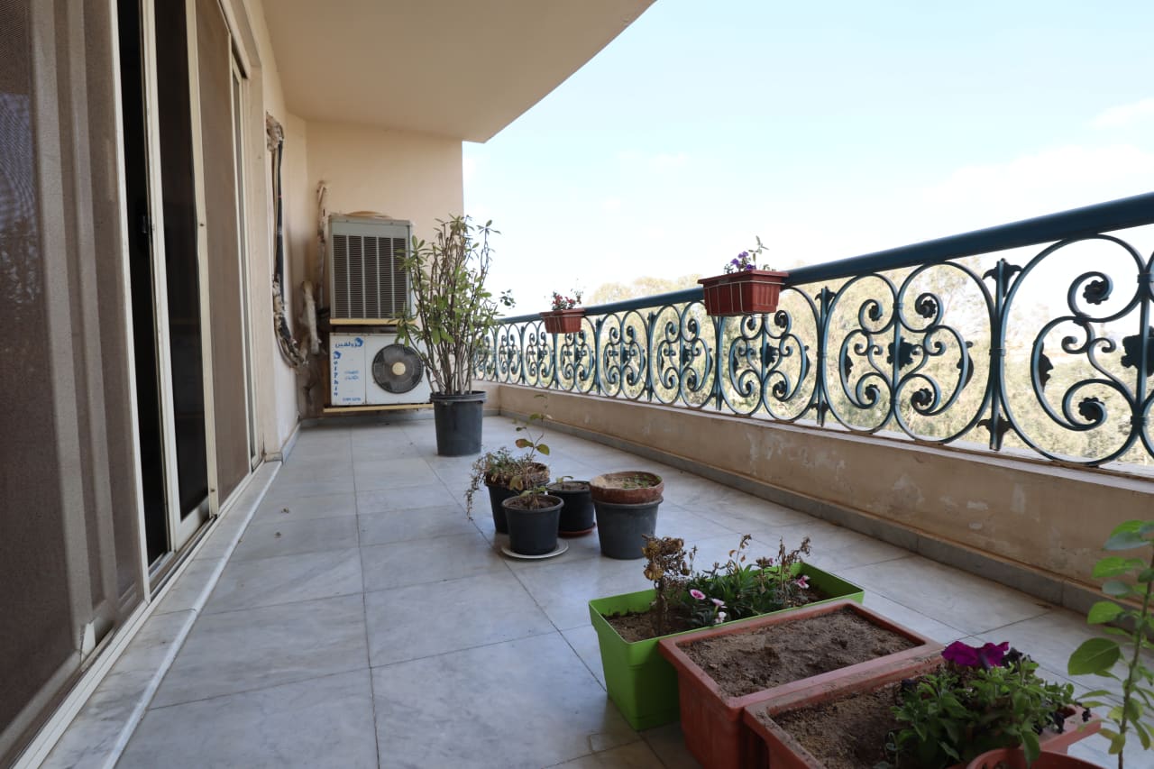 3 bedroom Apartment for rent in Sarayat