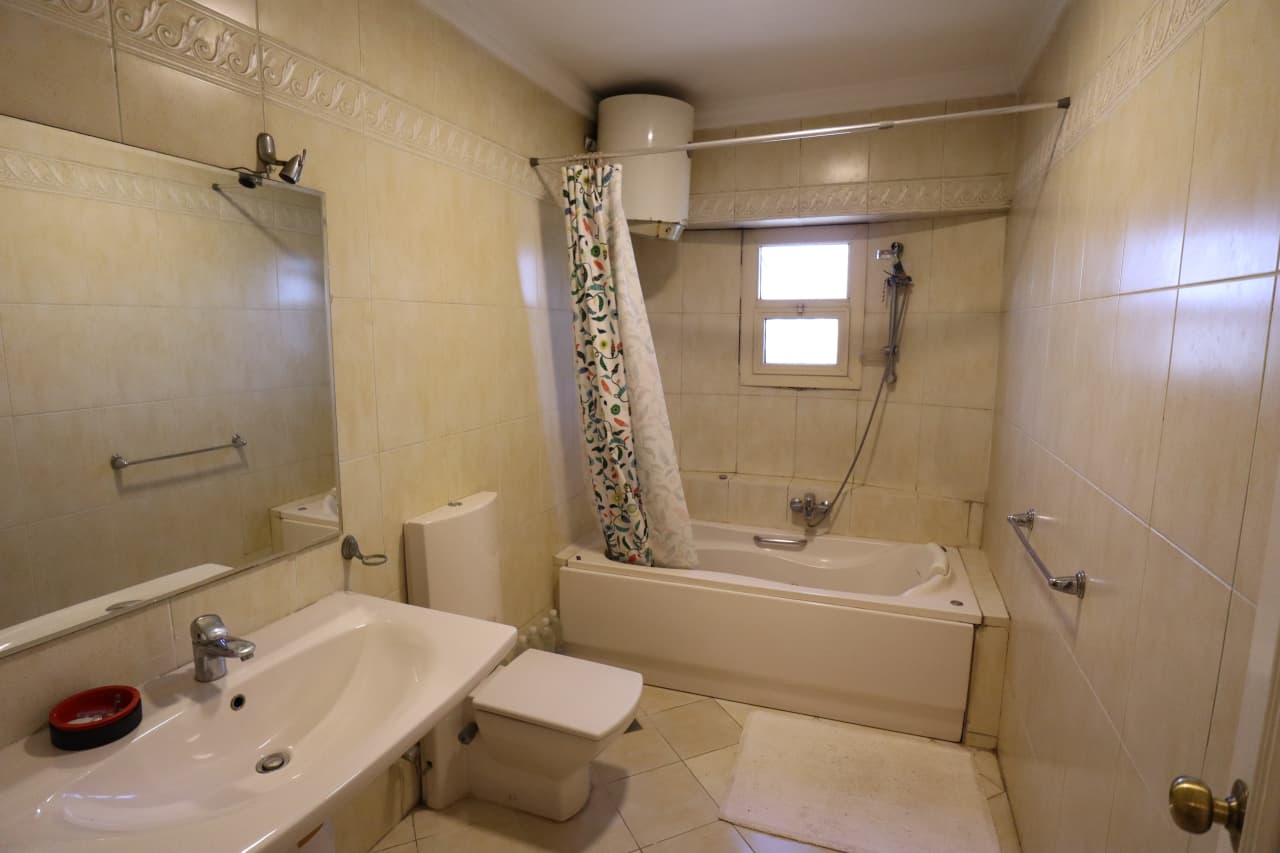 Sophisticated Furnished Residence In The Heart Of Maadi Sarayat.