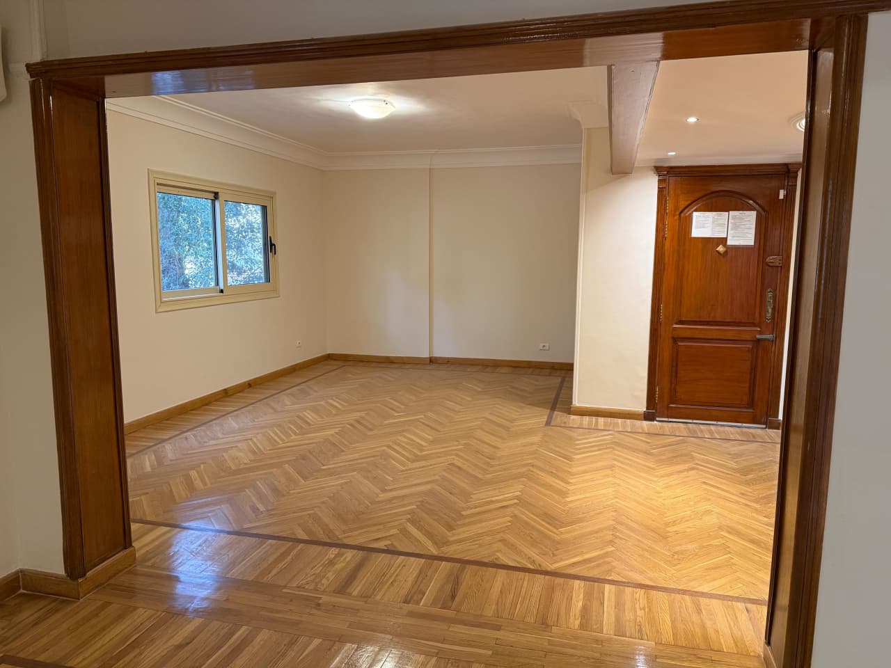 Nice Finishing Apartment In Maadi Sarayat With 180Sqm