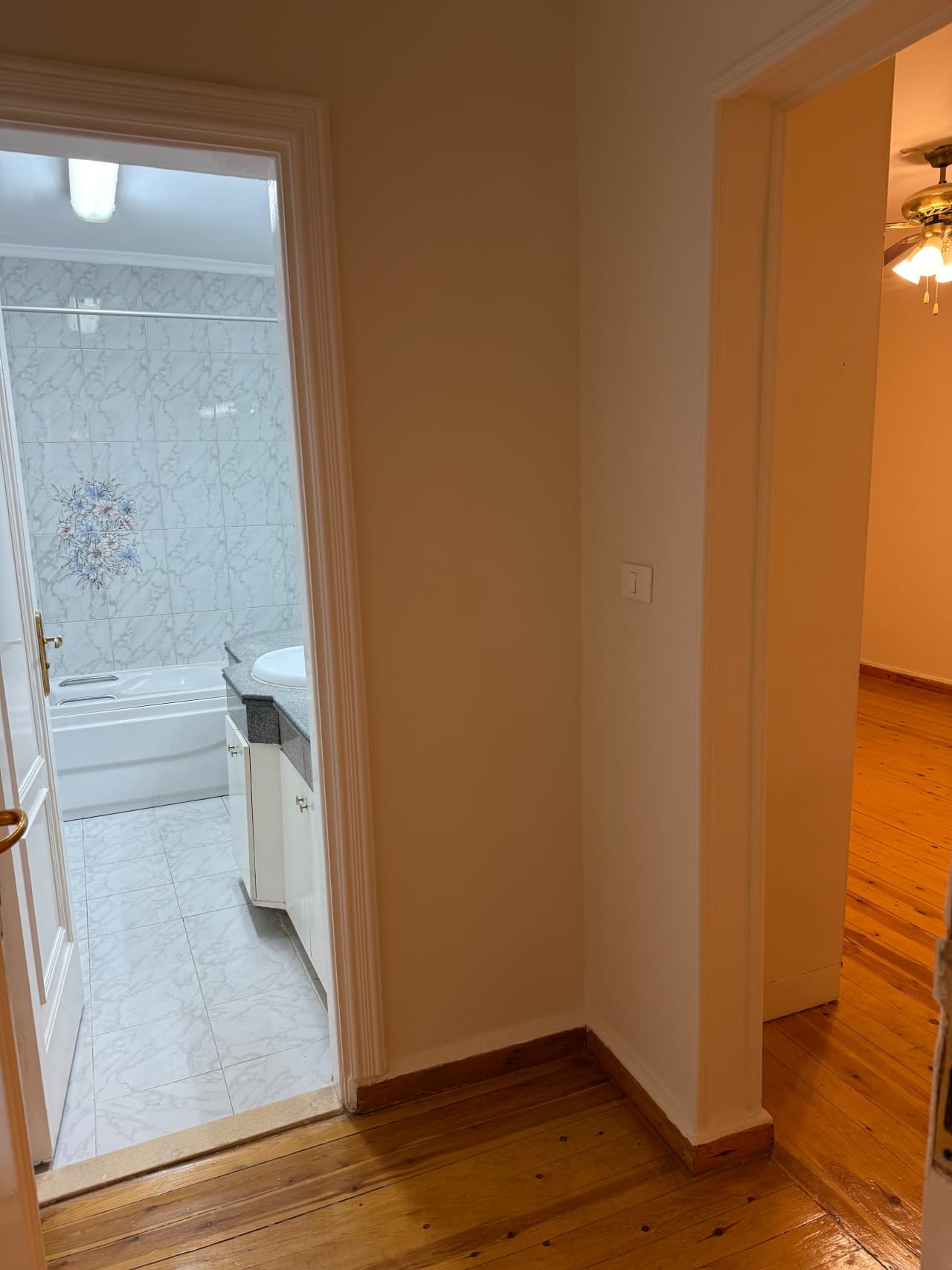 Nice Finishing Apartment In Maadi Sarayat With 180Sqm