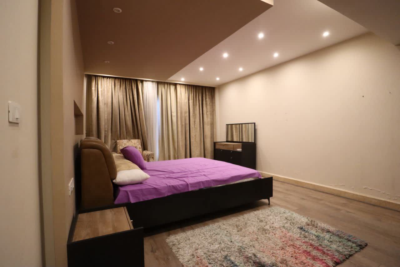 Sophisticated Furnished Duplex With Modern Finishes.