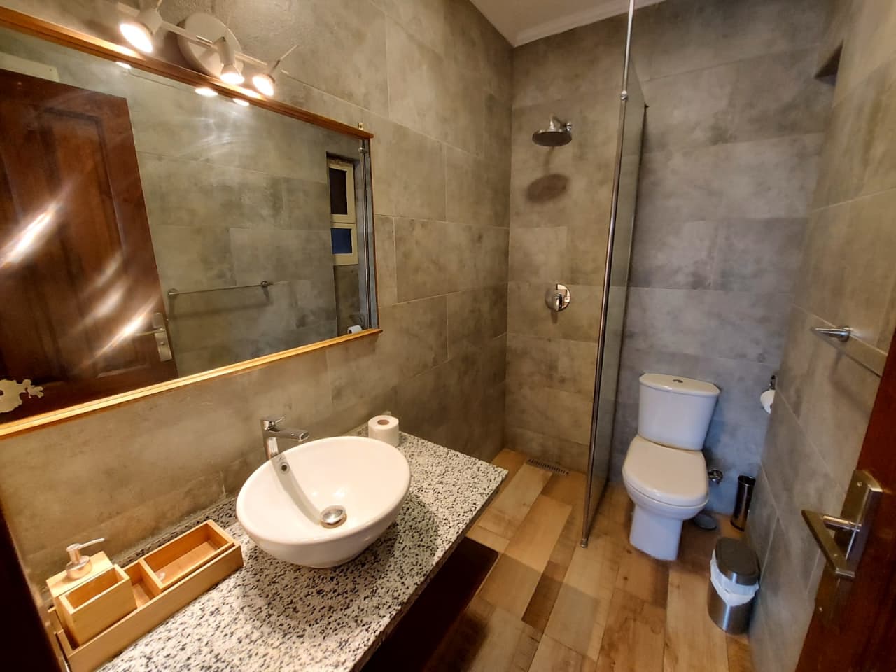 Luxury Fully Furnished Apartment In The Heart Of Maadi Degla.