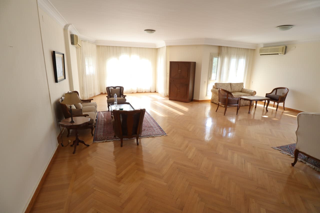 Furnished & Sunny Apartment In Maadi Sarayat