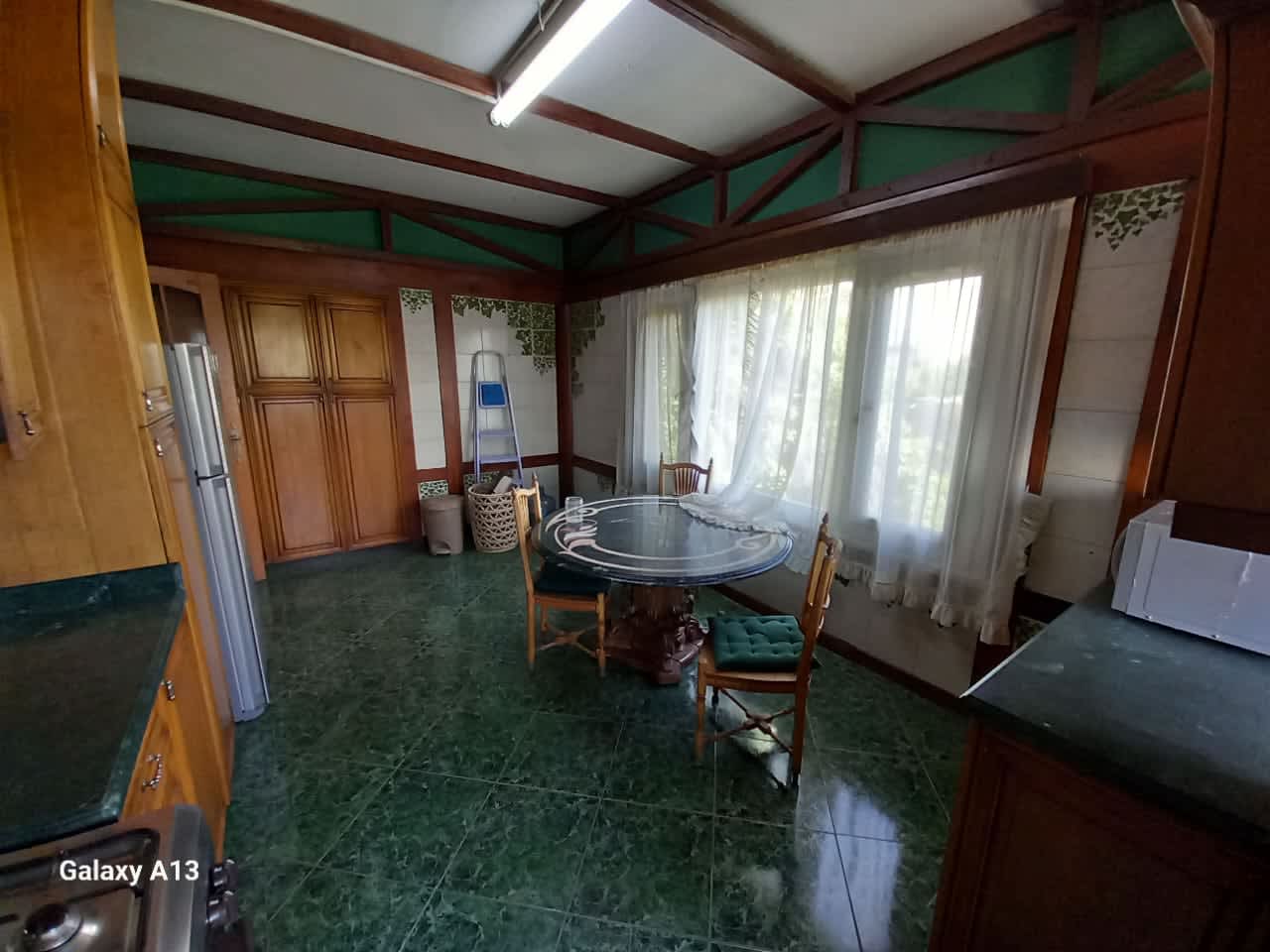 Sunny 3-Bedroom Apartment for Rent in Maadi Sarayat