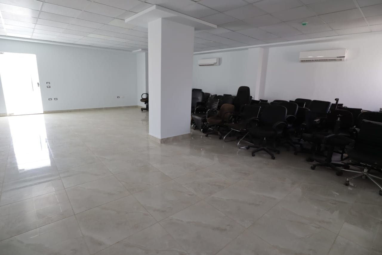 4 bedroom Office for rent in Ring Road