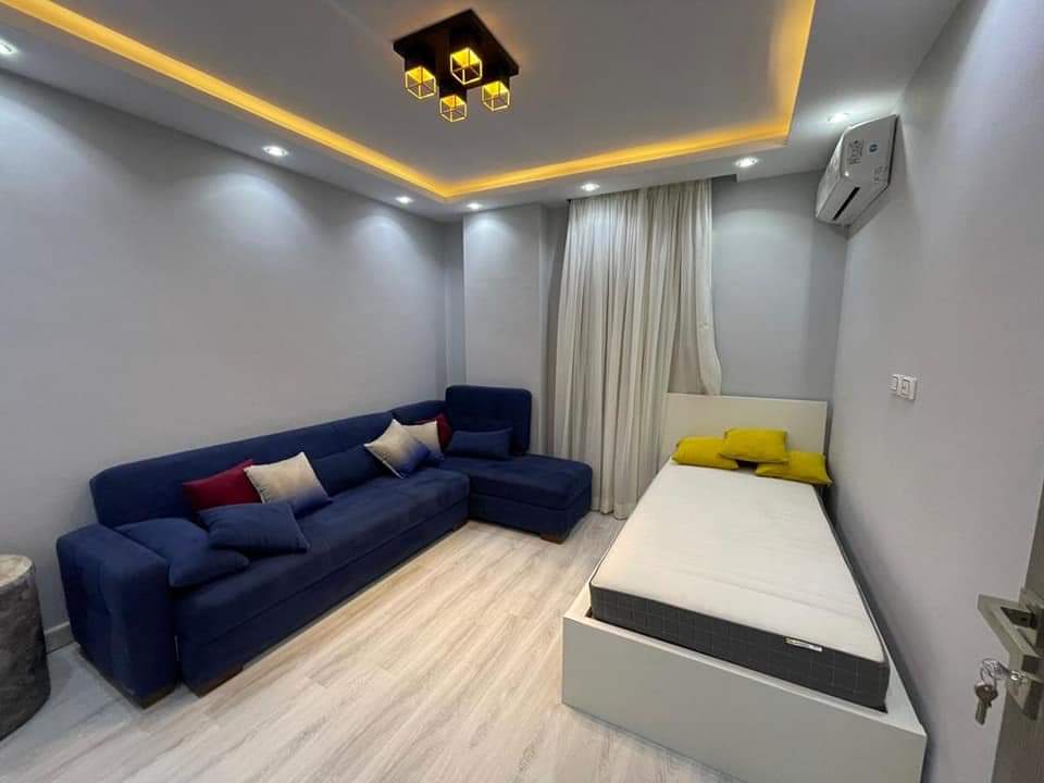 Modern 3BR Apartment in Prime Maadi Location