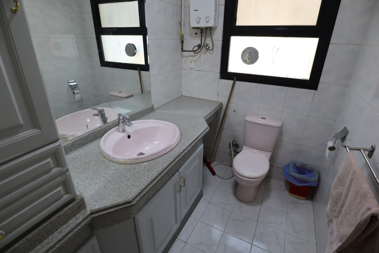 Sunny 3-Bedroom Apartment in Prime Maadi Location