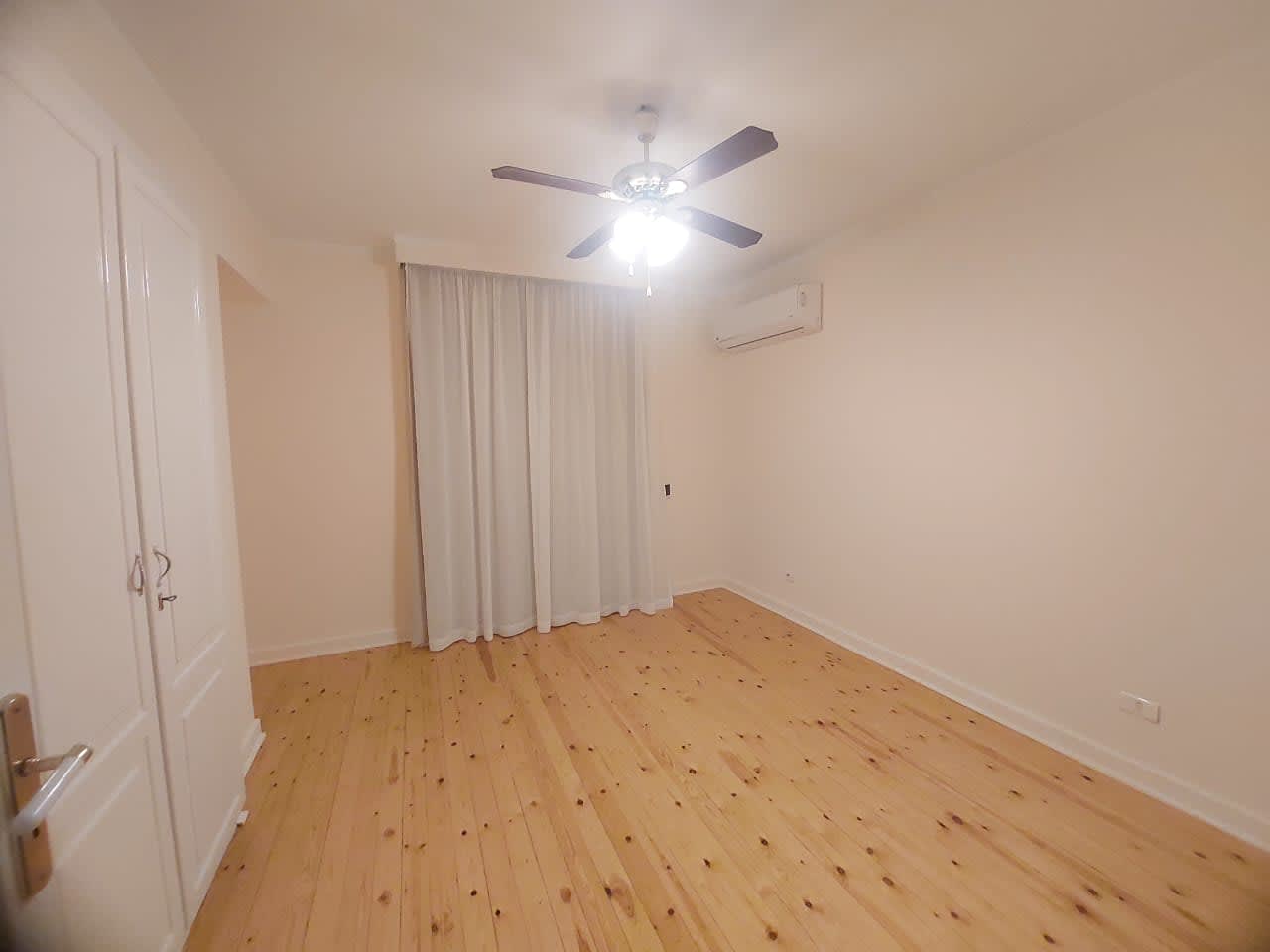 Luxury 5-Bedroom Apartment with Pool Access