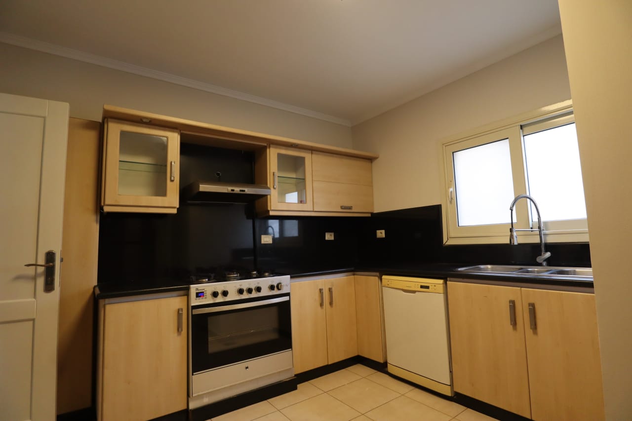 3BR Penthouse in Maadi Sarayat