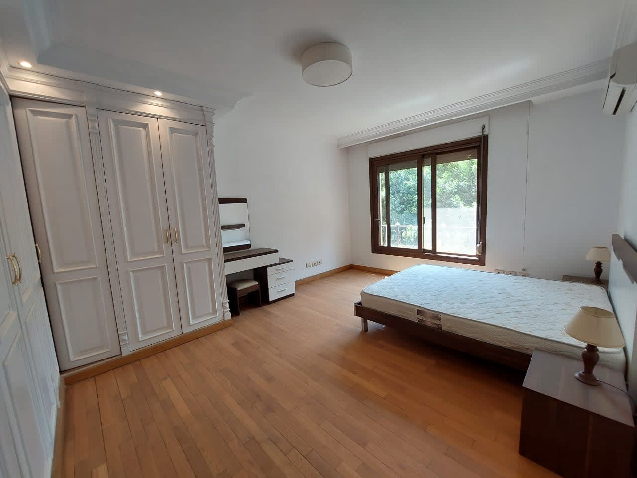 Spacious 250 sqm Apartment in Prime Maadi Location