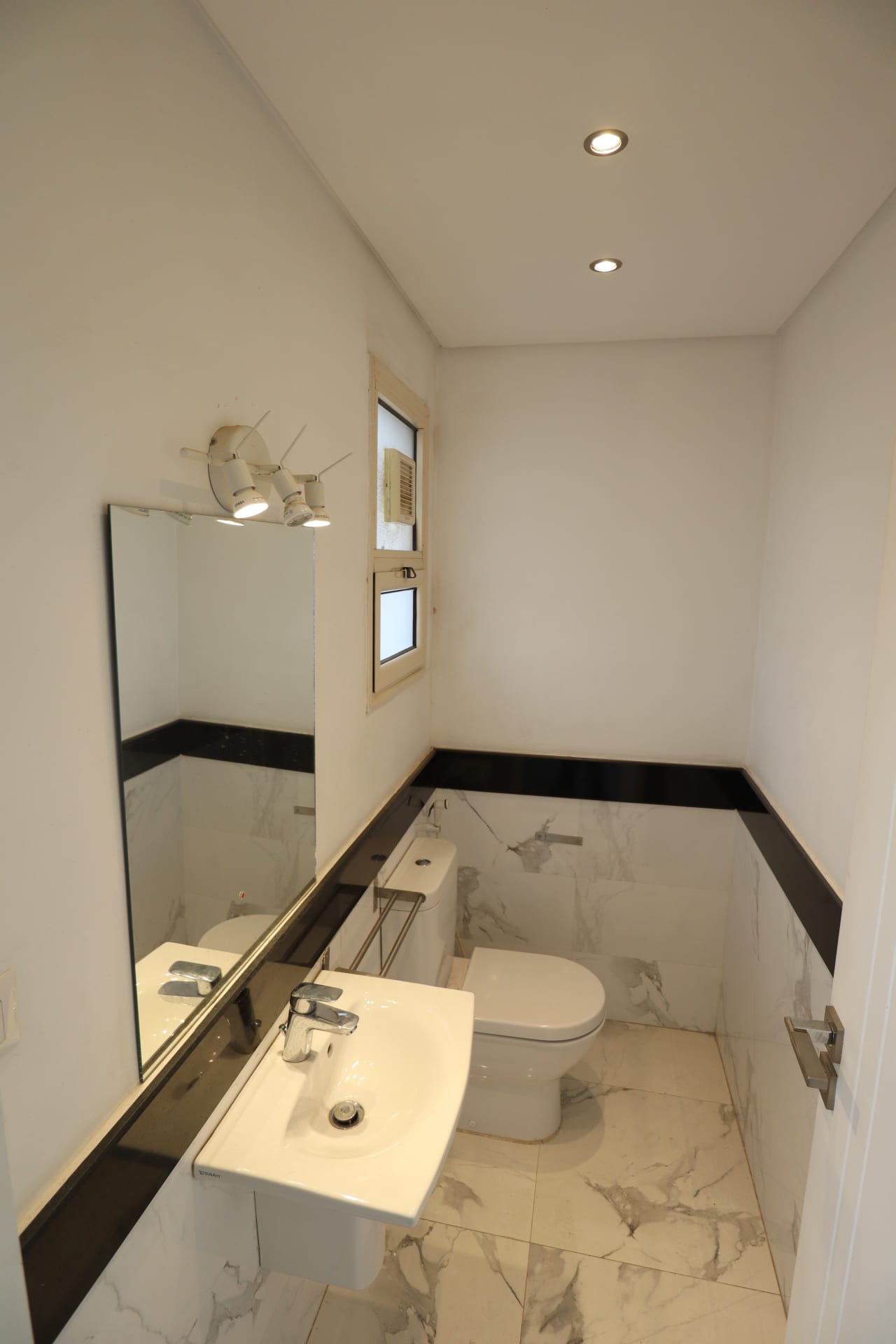 Unique Duplex Penthouse Offering Privacy And Comfort In Maadi Sarayat.