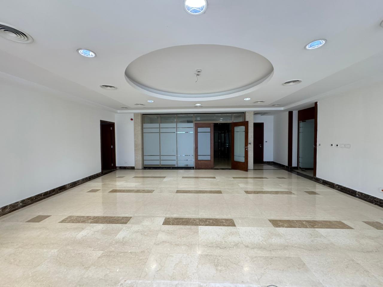 Administrative Office 1570sqm for Rent in Mivida Business park