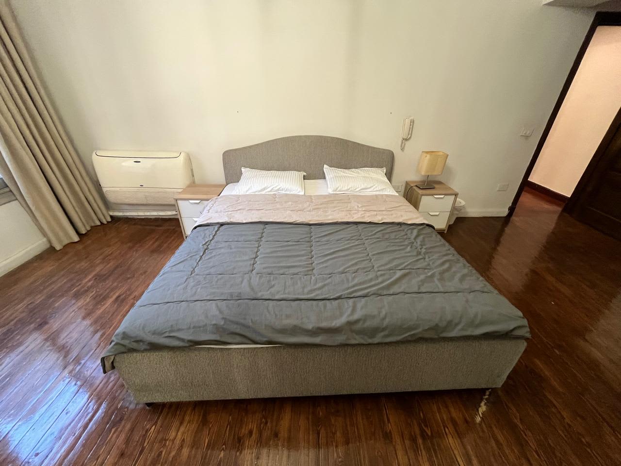 Furnished Apartment Looking View Nile In Zamalek