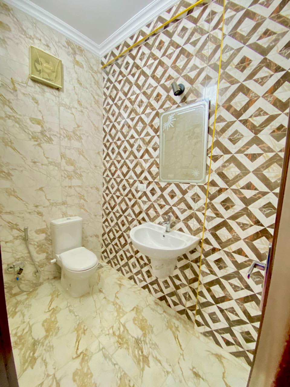 Administrative Office For Rent| 400m² | New Cairo. 