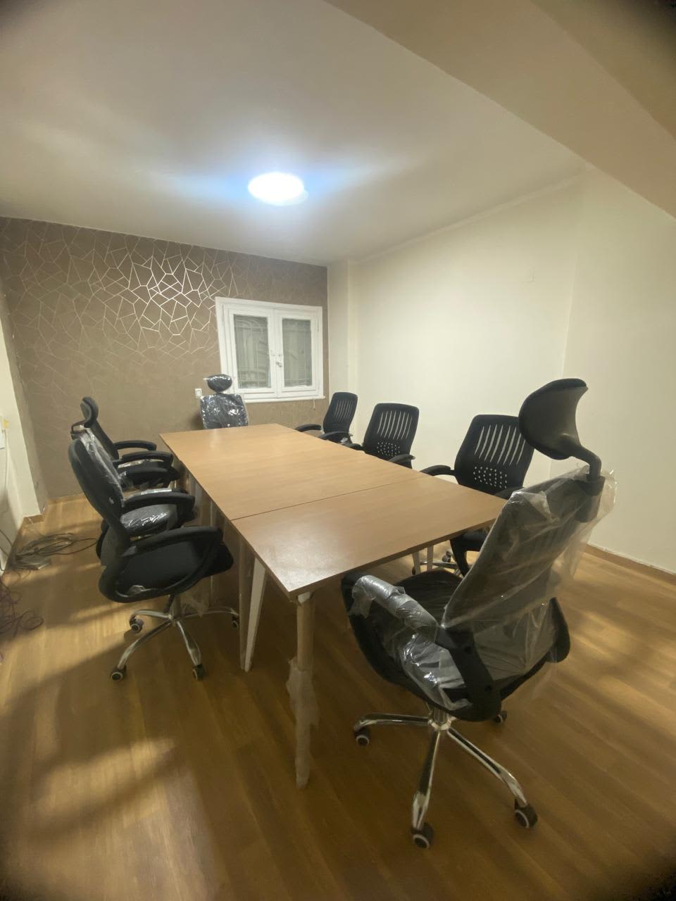 4 غرف نوم مكتب للإيجار في Maadi