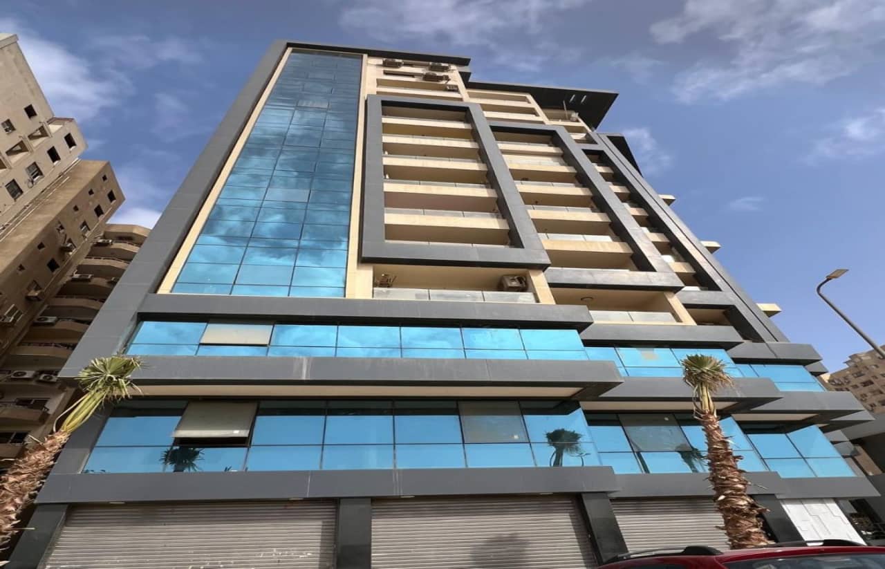 5 bedroom Office for rent in Ring Road