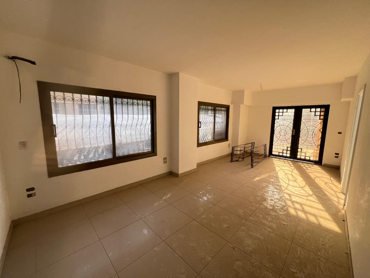 10 bedroom Full Floor for rent