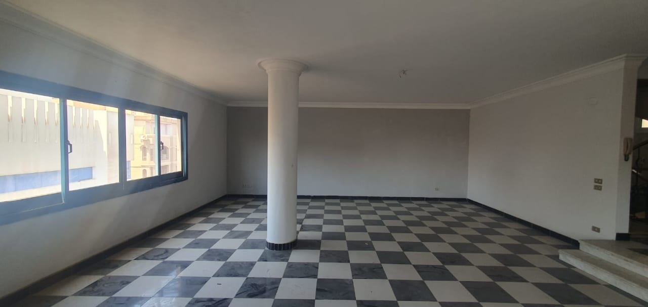 3 bedroom Apartment for rent in Degla