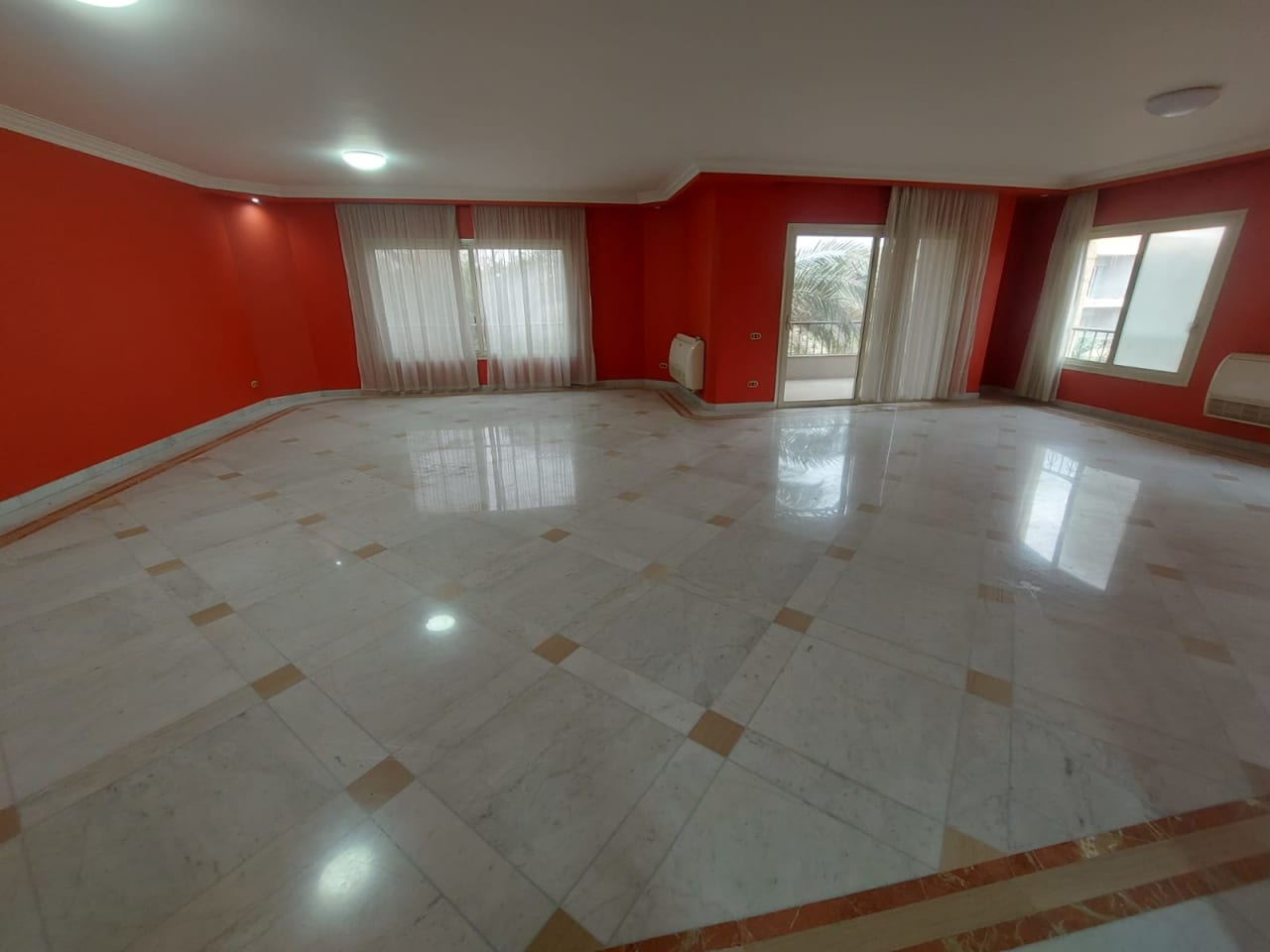 4 bedroom Office for rent in Street 6