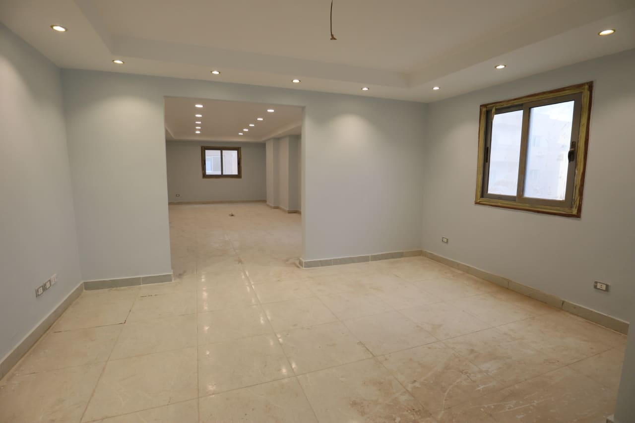 Administrative Building For Rent | 2900m² | Maadi Zahraa.