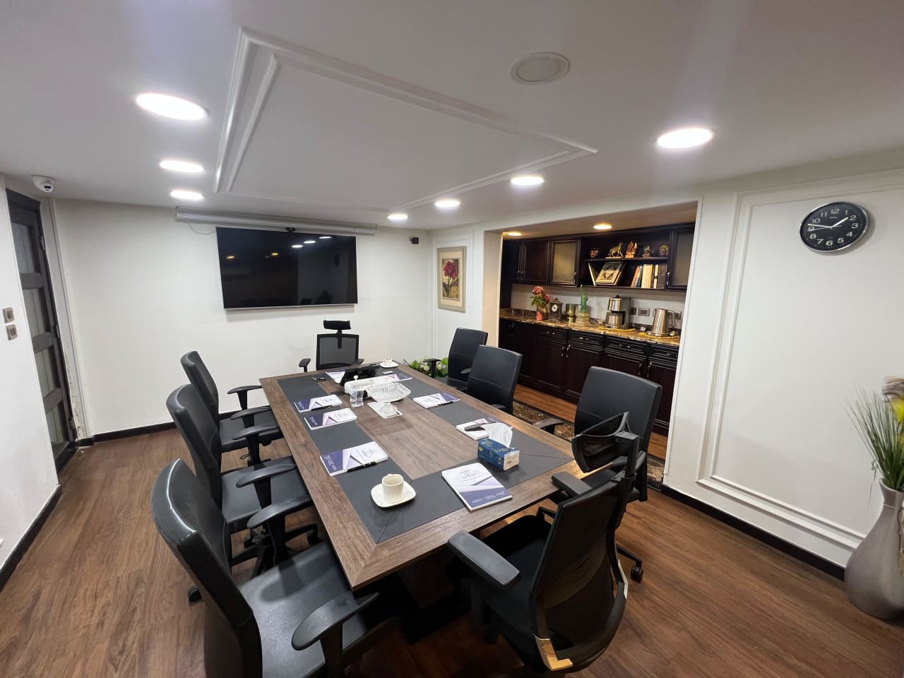 Administrative Office For Sale | 350m²| Sarayat.
