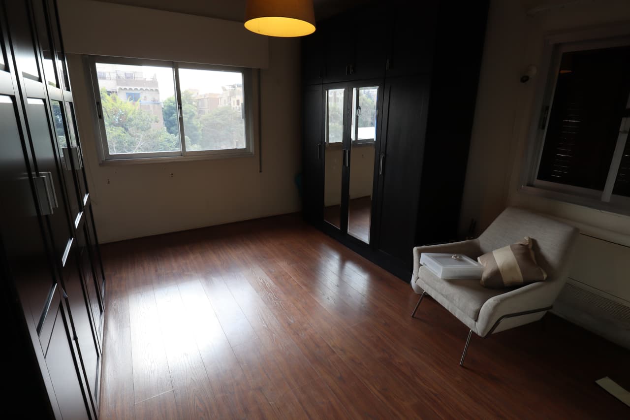Cozy Family Apartment In The Heart Of Degla Maadi.