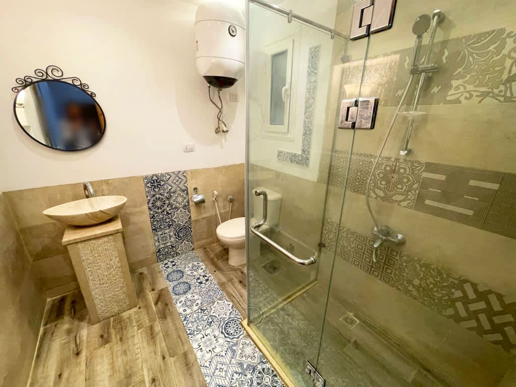 Beautifully Elegant Furnished Apartment In Maadi Sarayat.