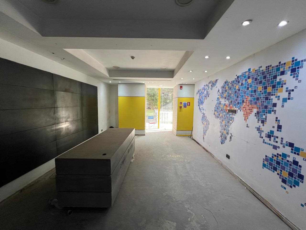 Administrative office for rent | 2300 m² | Cornish El Maadi.