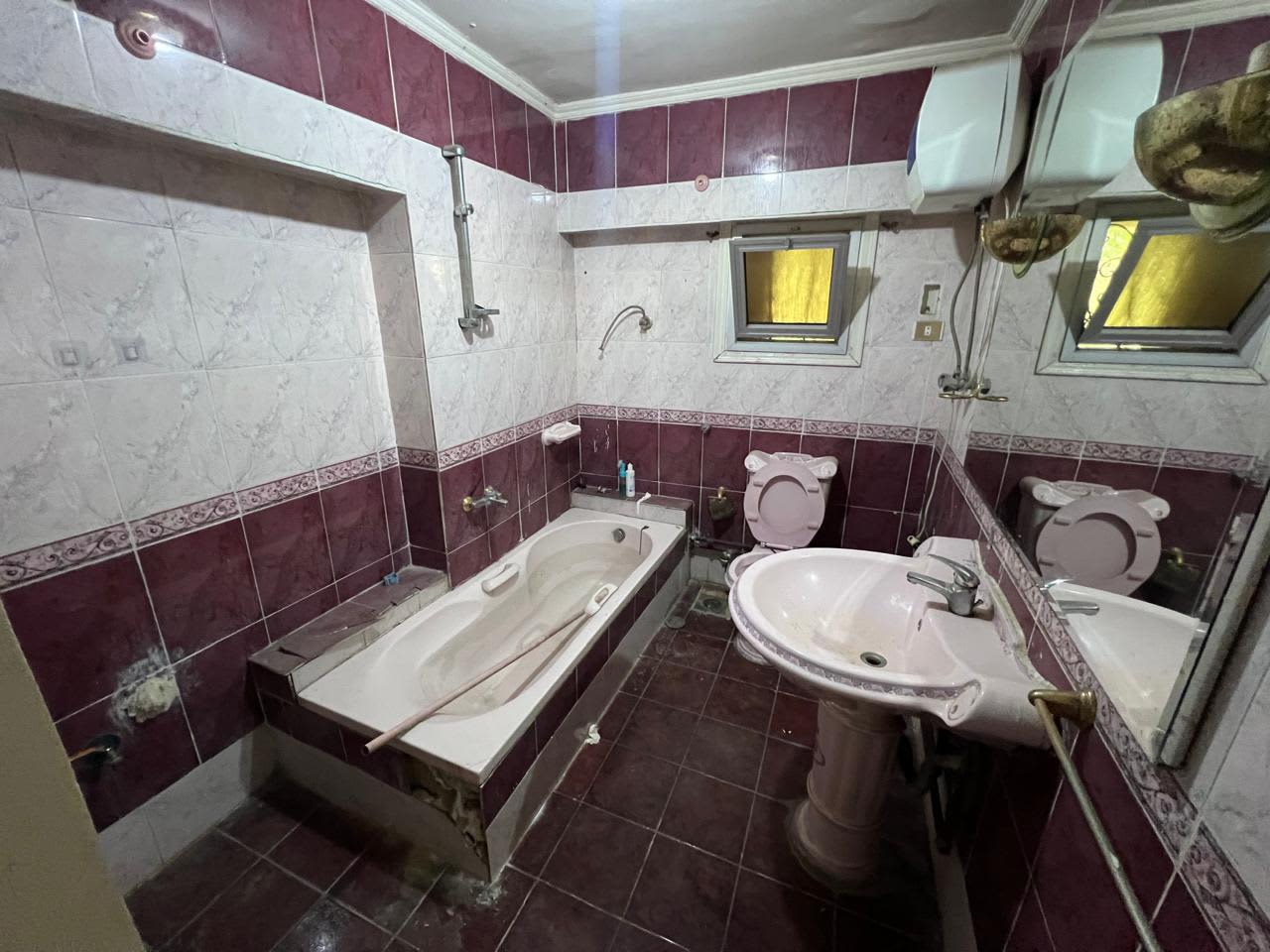 Administrative office for rent | 180 m² | Cornish El Maadi.