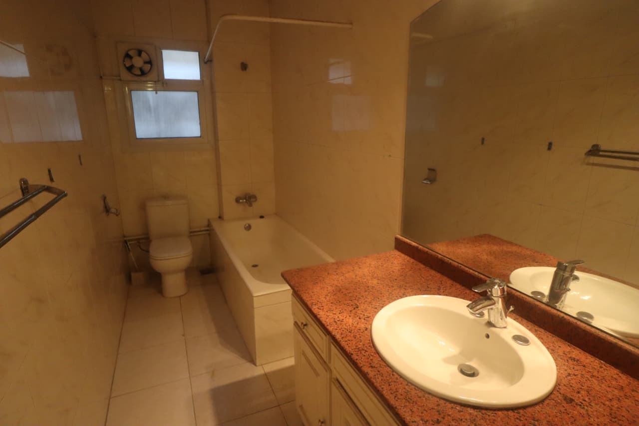 Administrative office for rent | 350 m² | El Maadi.